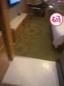 原创申请邀请码，骚母狗自慰