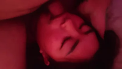 在国内玩缅甸人妻打坦克，技术好的不行。随便玩弄