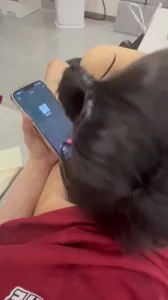 良家人妻偷情打电话强烈反差，对白真实刺！美女也这么逗比吗